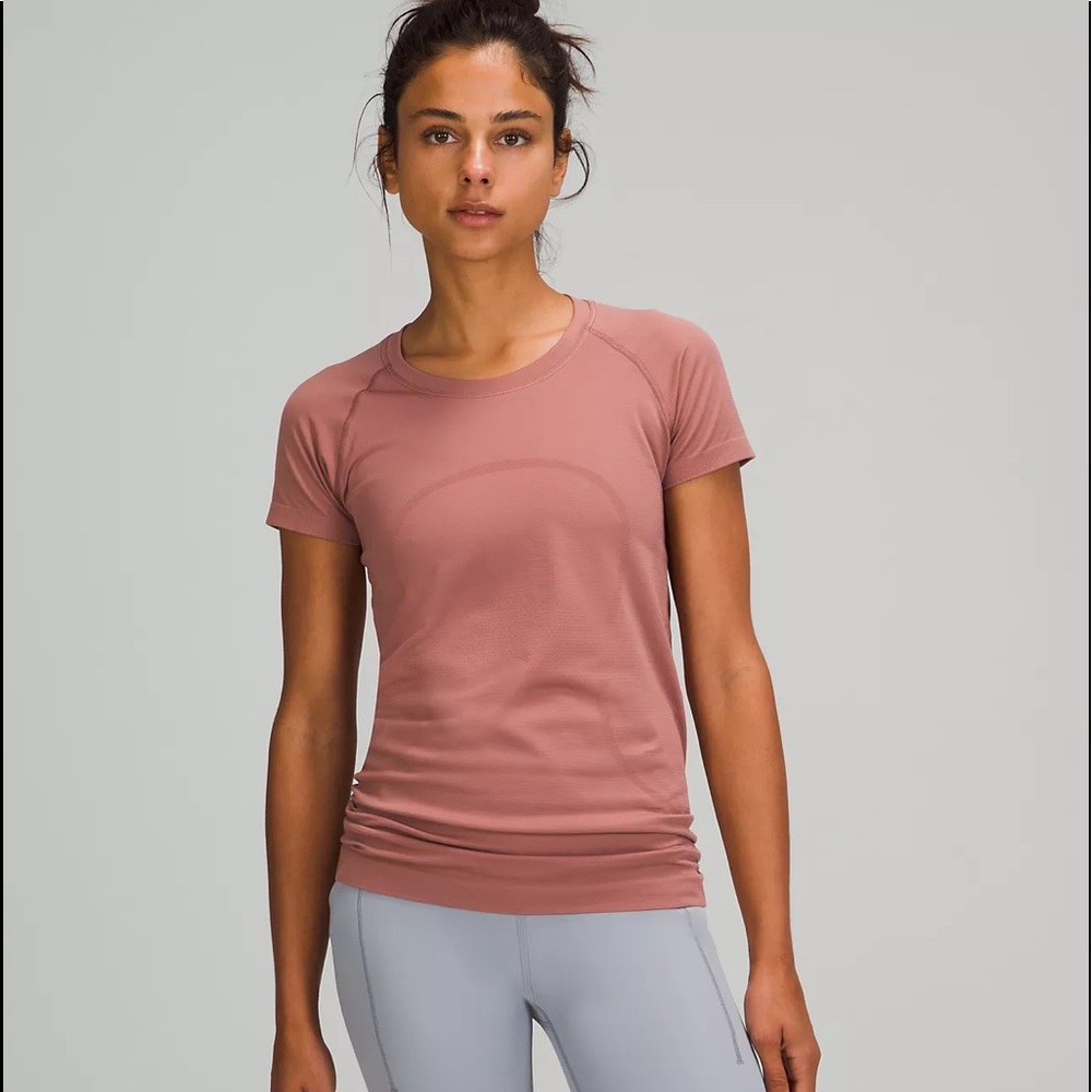 Swiftly Tech Short Sleeve Shirt 2.0 // Lululemon // Spiced Chai // Size 0